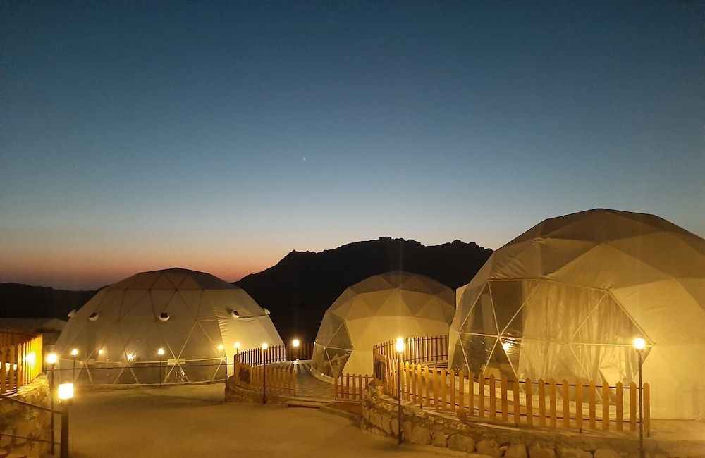 The Rock Camp Petra 1