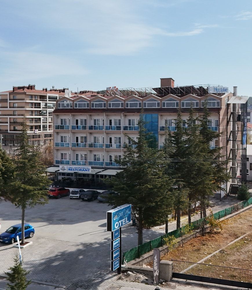 Blue Lake Otel 1