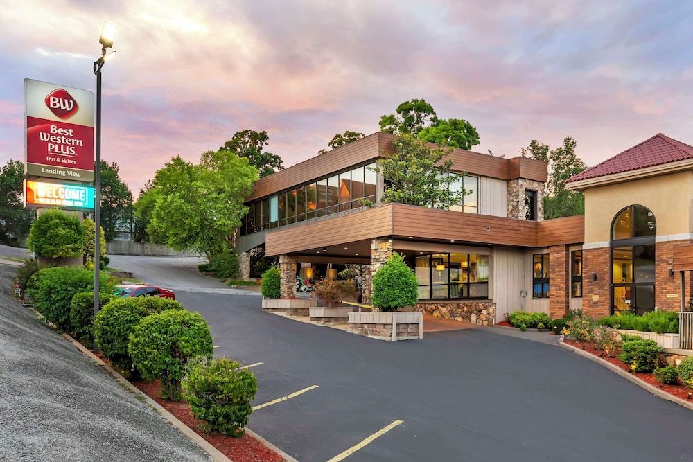 Best Western Plus Landing View Inn & Suites 1
