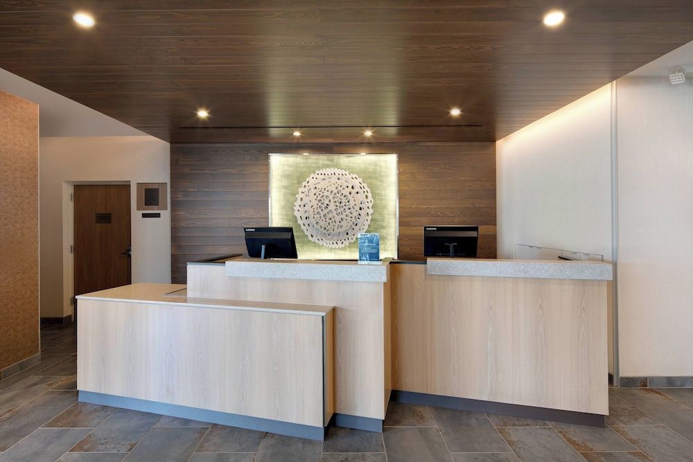 Fairfield Inn & Suites by Marriott Tampa Wesley Chapel 2