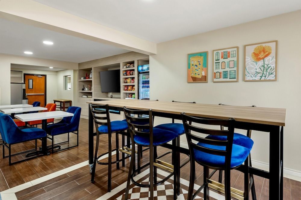 Sonesta Essential Hotels Longview 2