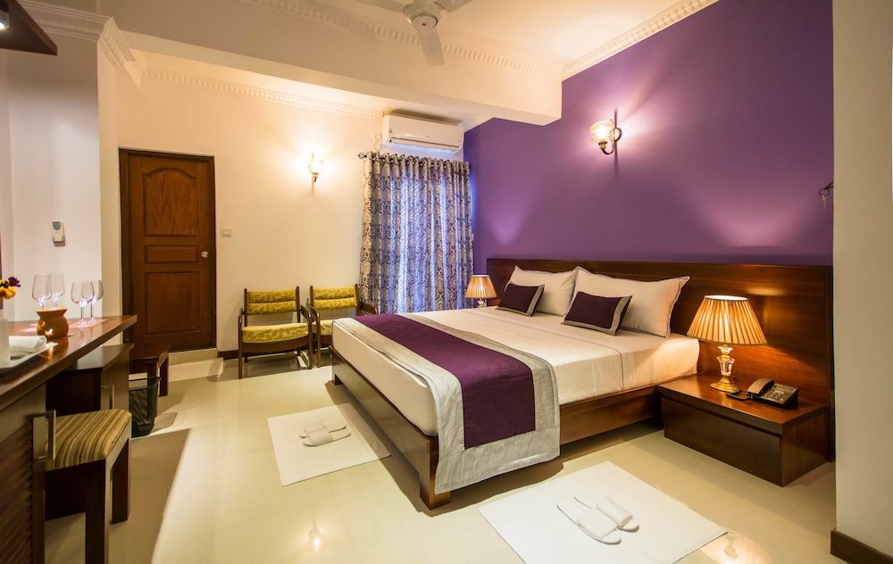 Ceyloni City Hotel 1
