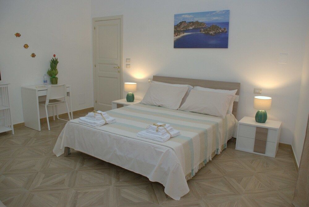Portosalvo Rooms 1