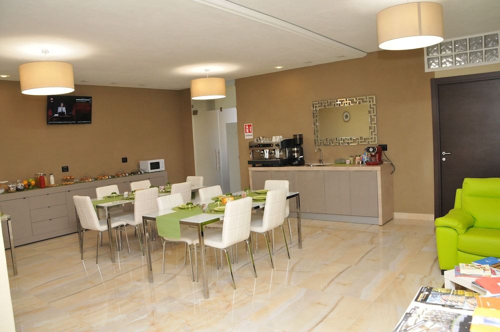 Beverello Suite 2