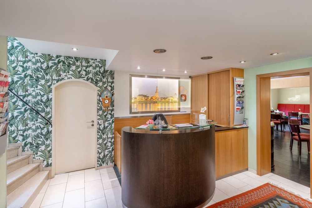Hotel Arosa Düsseldorf Oberkassel 2