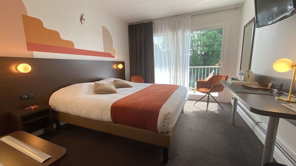 Logis Hôtel & Restaurant - Le Relais de Montigny 2