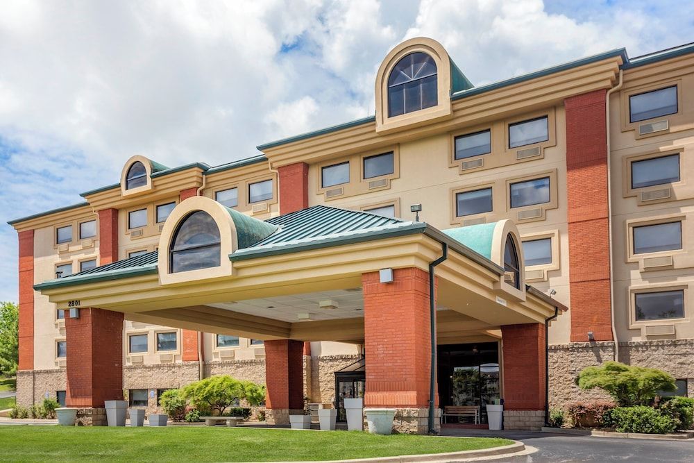 Holiday Inn Express BRANSON-GREEN MOUNTAIN DRIVE by IHG 1