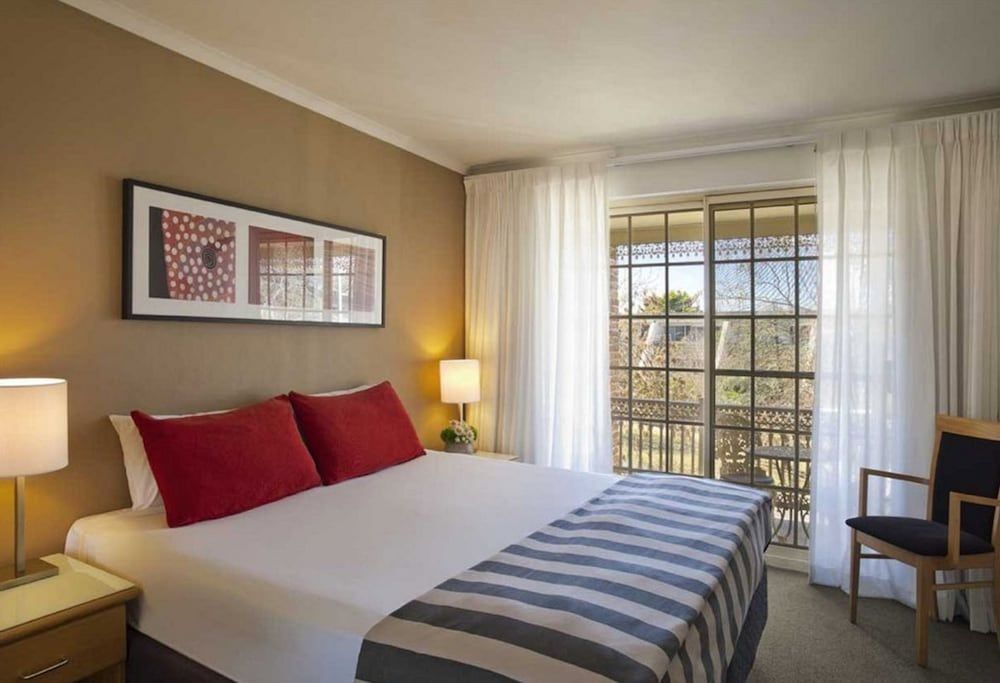 Kingston Gardens Serviced Apartments 2