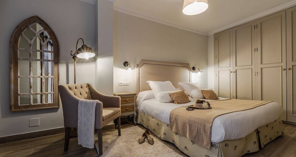 Hostal Boutique Plaza Cantarero 1