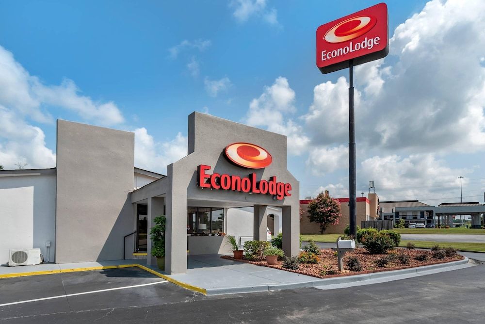 Econo Lodge Oxford near Choccolocco Park 1