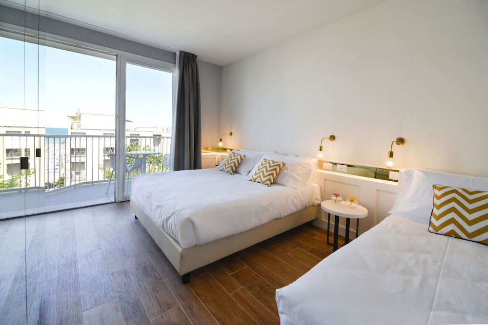 Residence Ten Suite 2