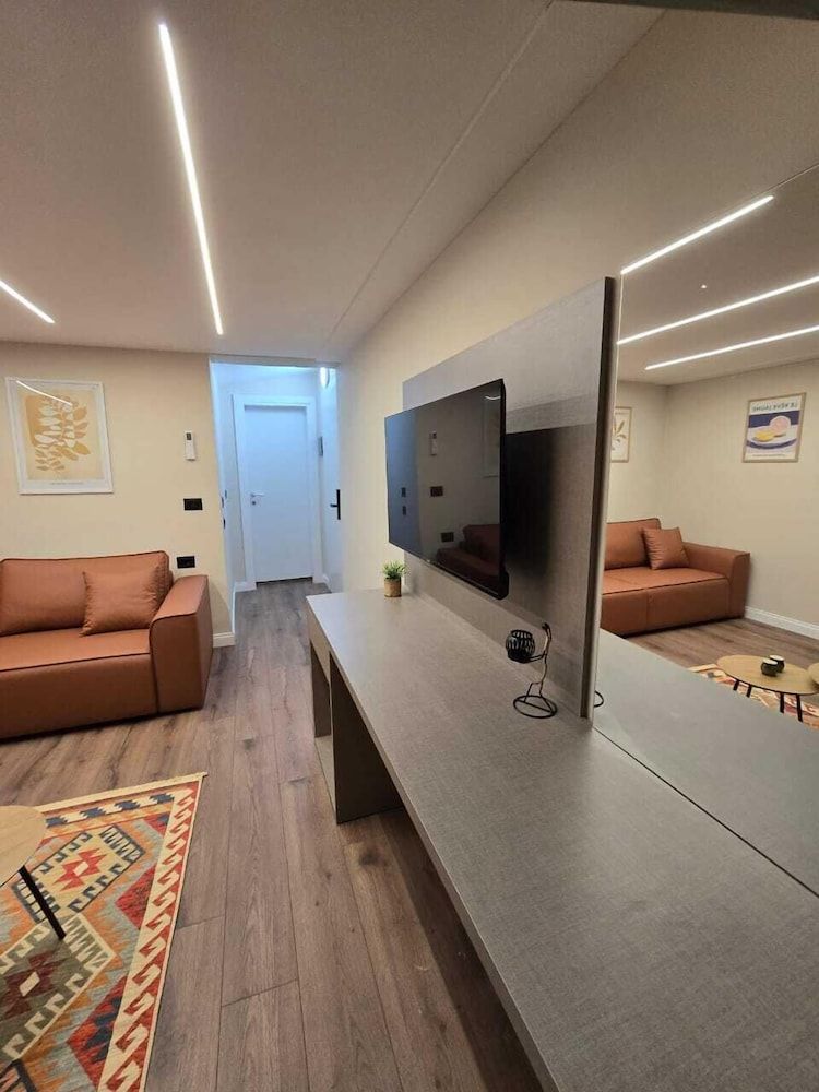 Villa Garden Boutique Hotel Tirana 2