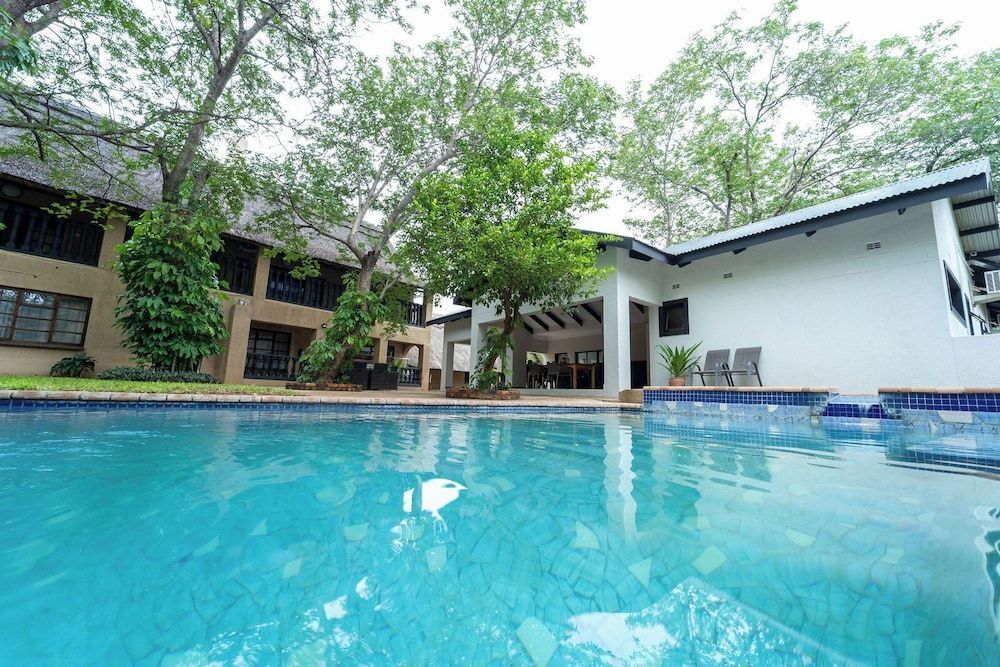 Mopani Lodge Victoria Falls 1