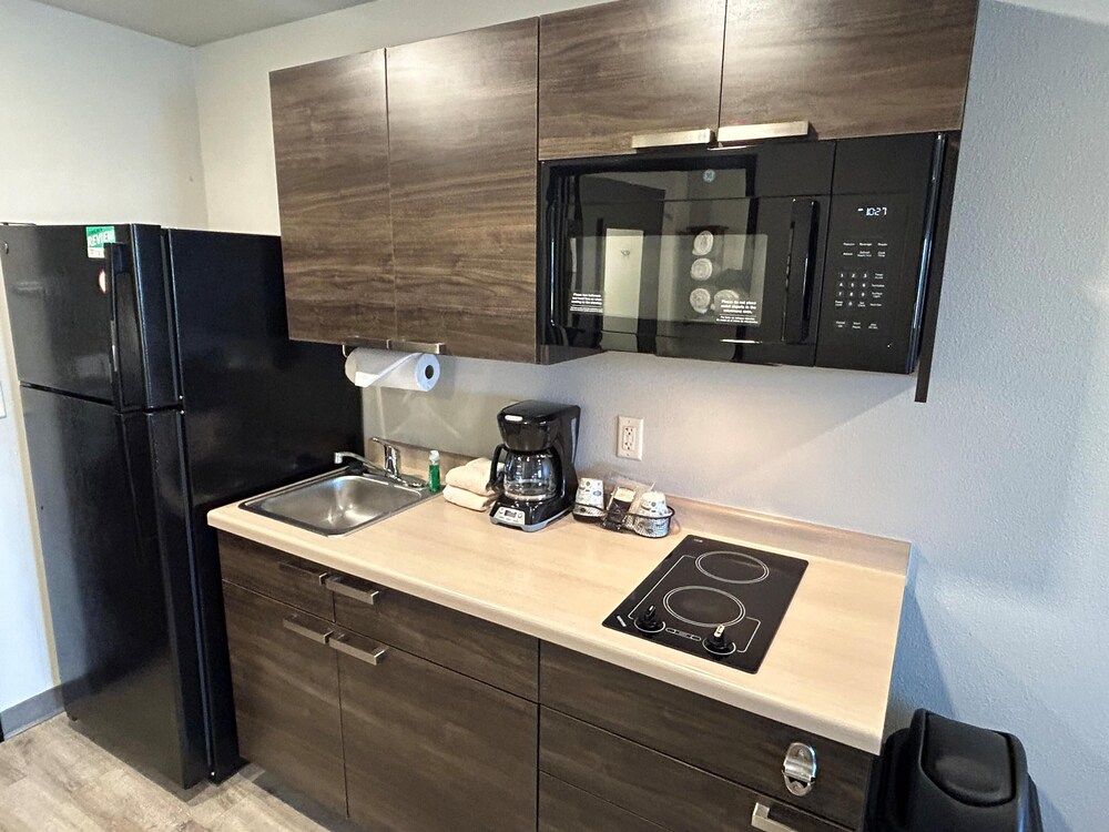 Executive Residency by Best Western Medford 2