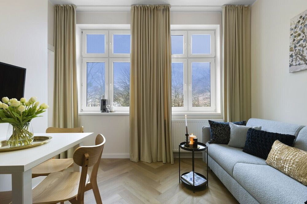 Elite Apartments Aura Old Town 1