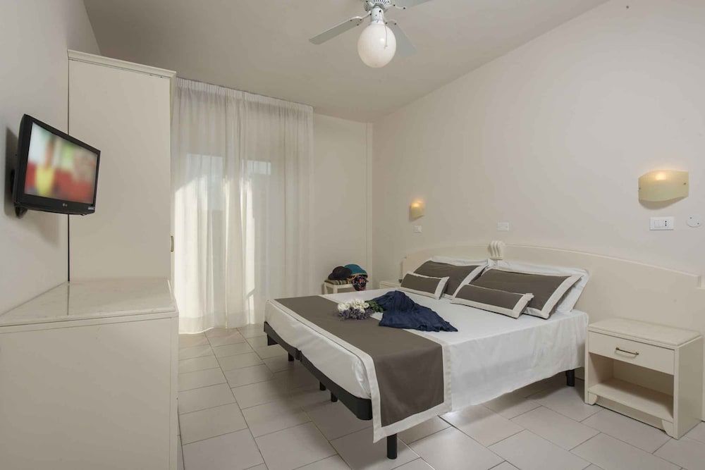 Atlas Hotel 1
