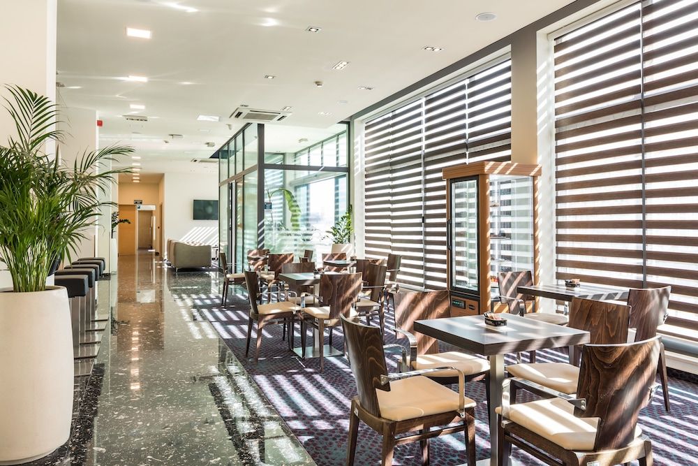 Hotel Mondo 2
