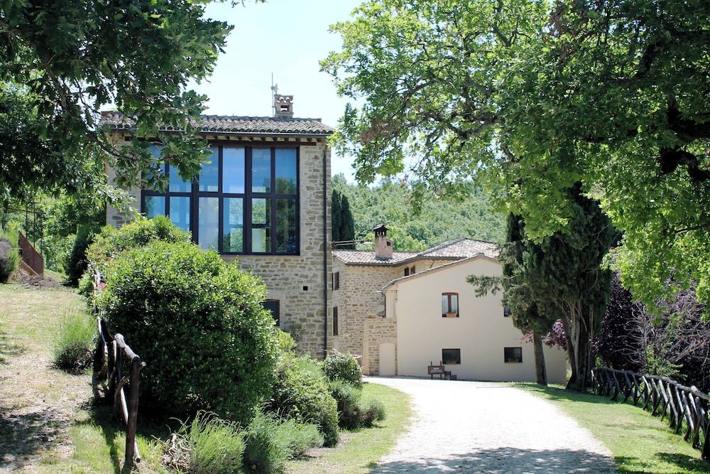 La Tavola Dei Cavalieri 1