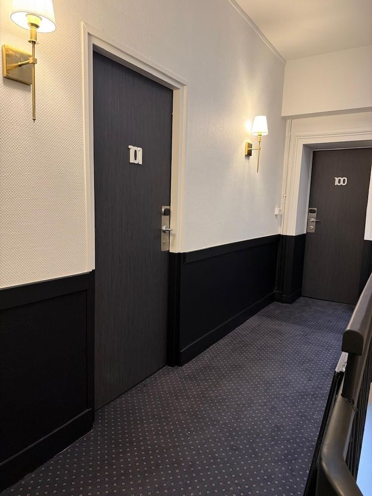 Arcades Hôtel - Cholet 1