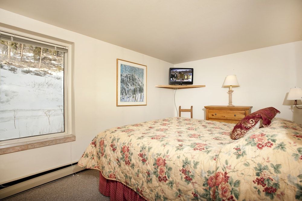 Aspen Ridge Condominiums by Vail Resorts 2