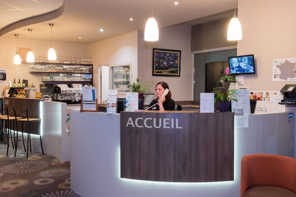 Brit Hotel Tours Sud – Le Cheops 2
