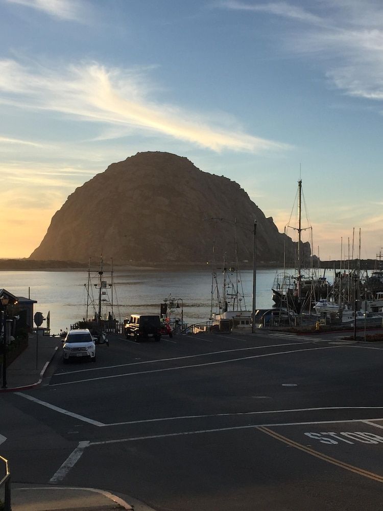Rockview Inn and Suites - Morro Bay CA 1