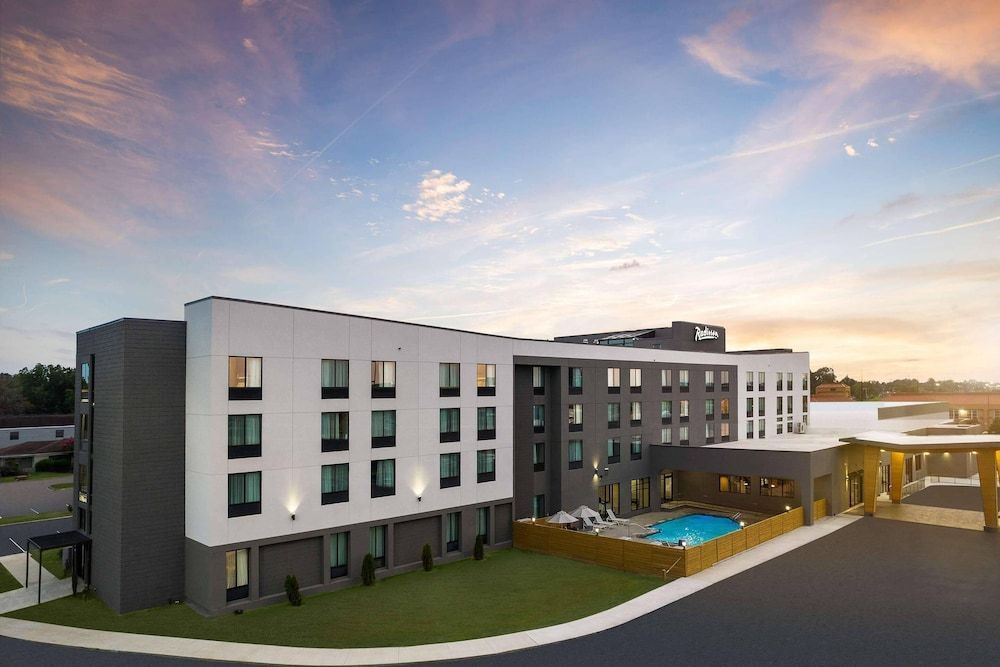 Radisson Hotel West Memphis 1