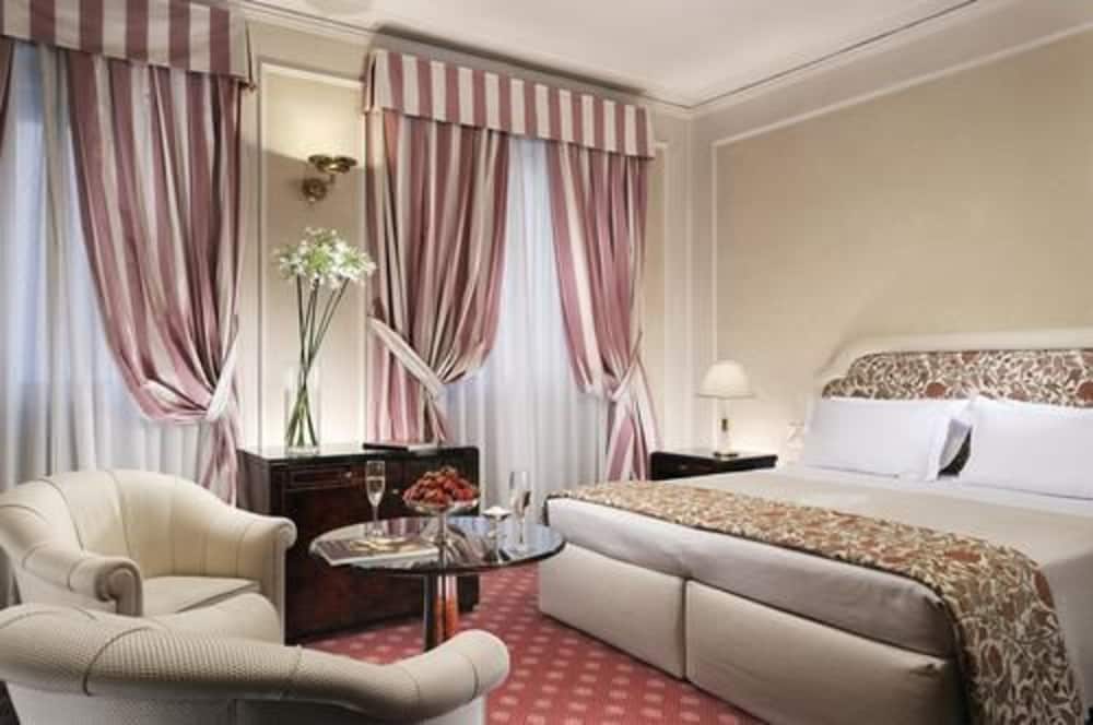 Hotel De La Ville 1