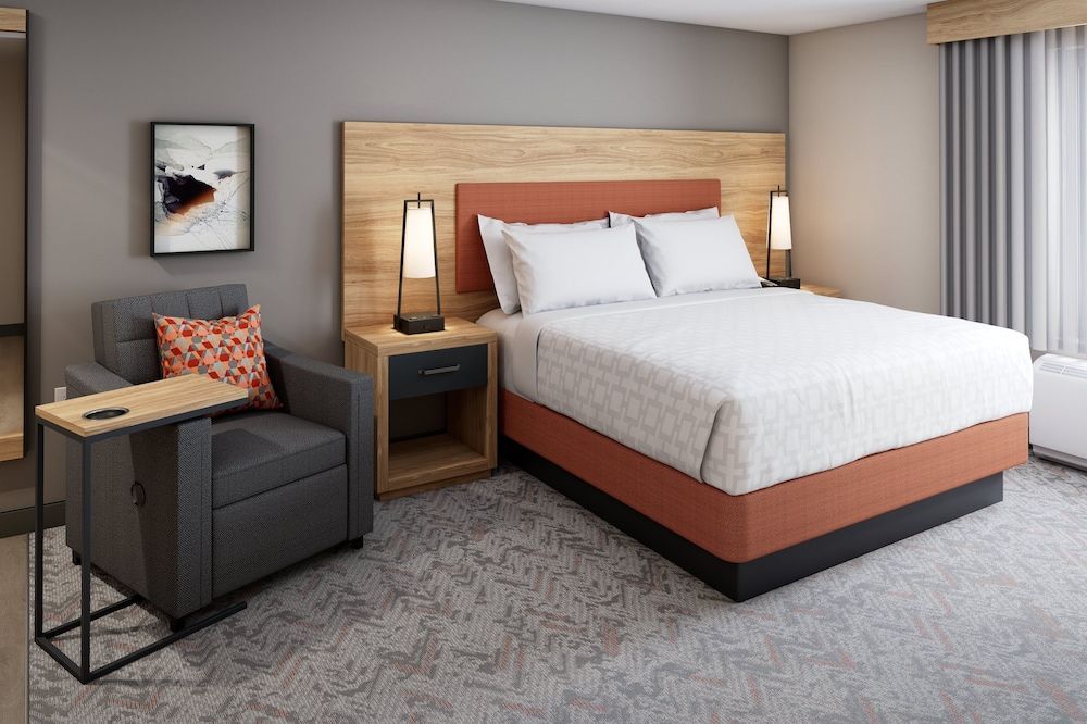 Candlewood Suites Panama City Beach Southeast by IHG 1