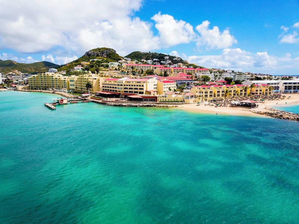 Simpson Bay Resort Marina & Spa 1