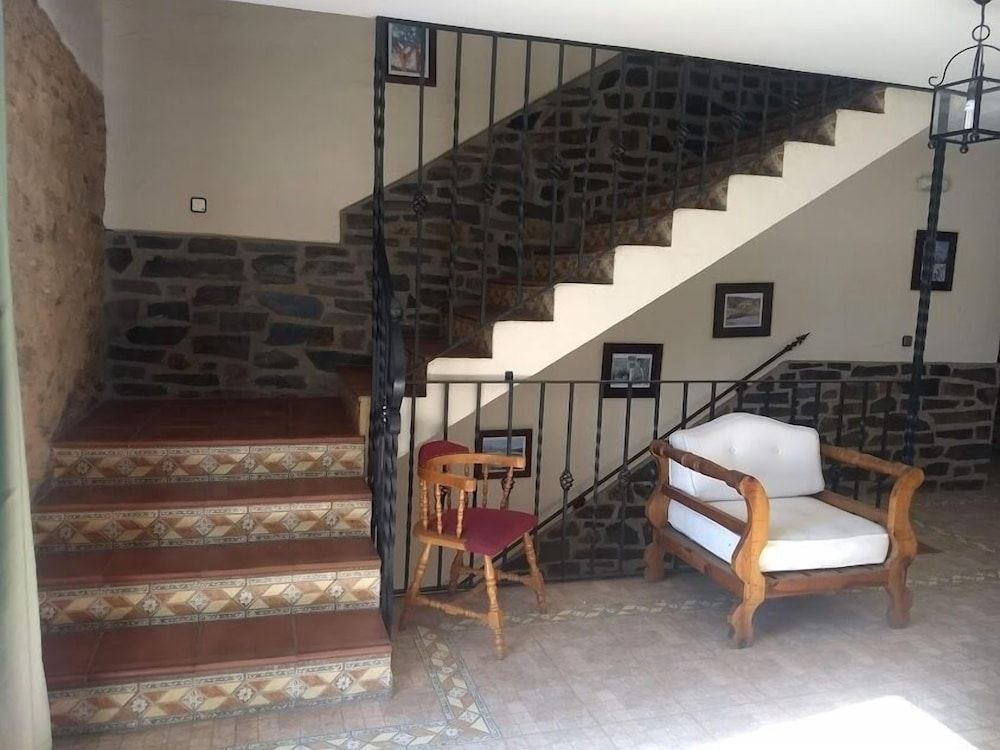 Hotel Villa de Berzocana 2