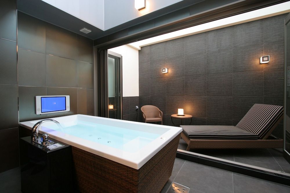 HOTEL W-PREMIUM -W GROUP HOTELS and RESORTS- 1
