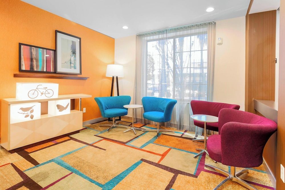 Fairfield Inn & Suites Temecula 2