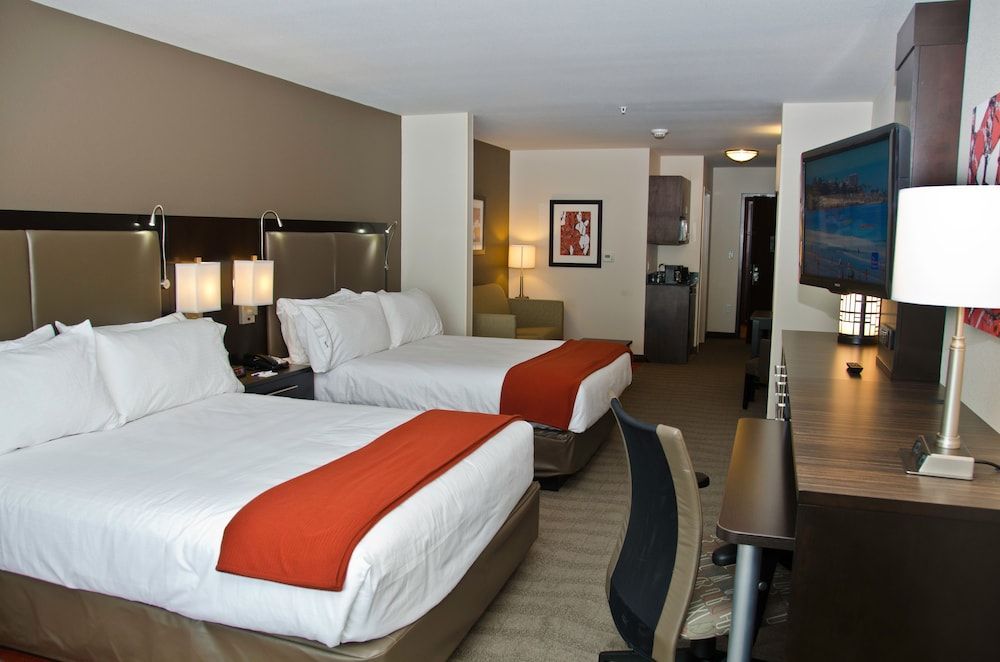 Holiday Inn Express & Suites COLUMBUS - EASTON AREA by IHG 2