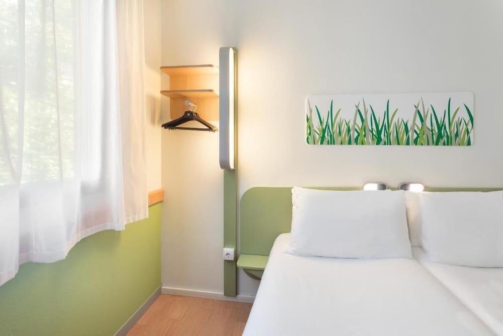 B&B HOTEL Zaragoza Plaza Mozart 2