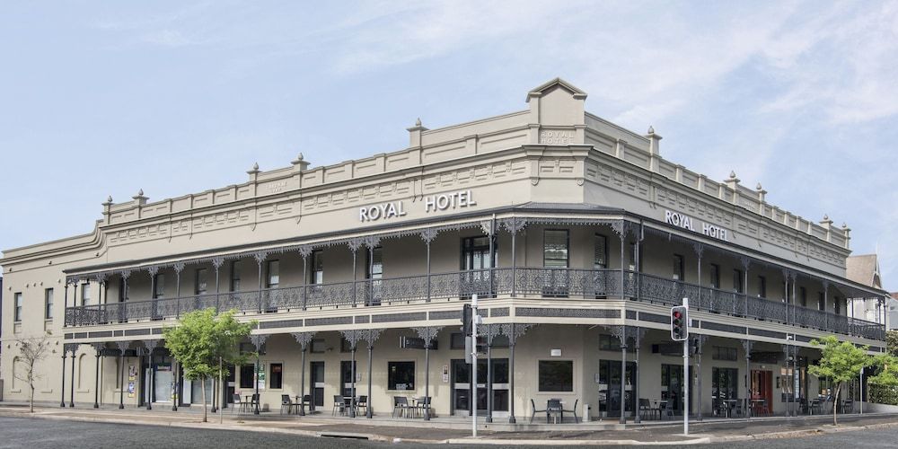 Royal Hotel Randwick 1
