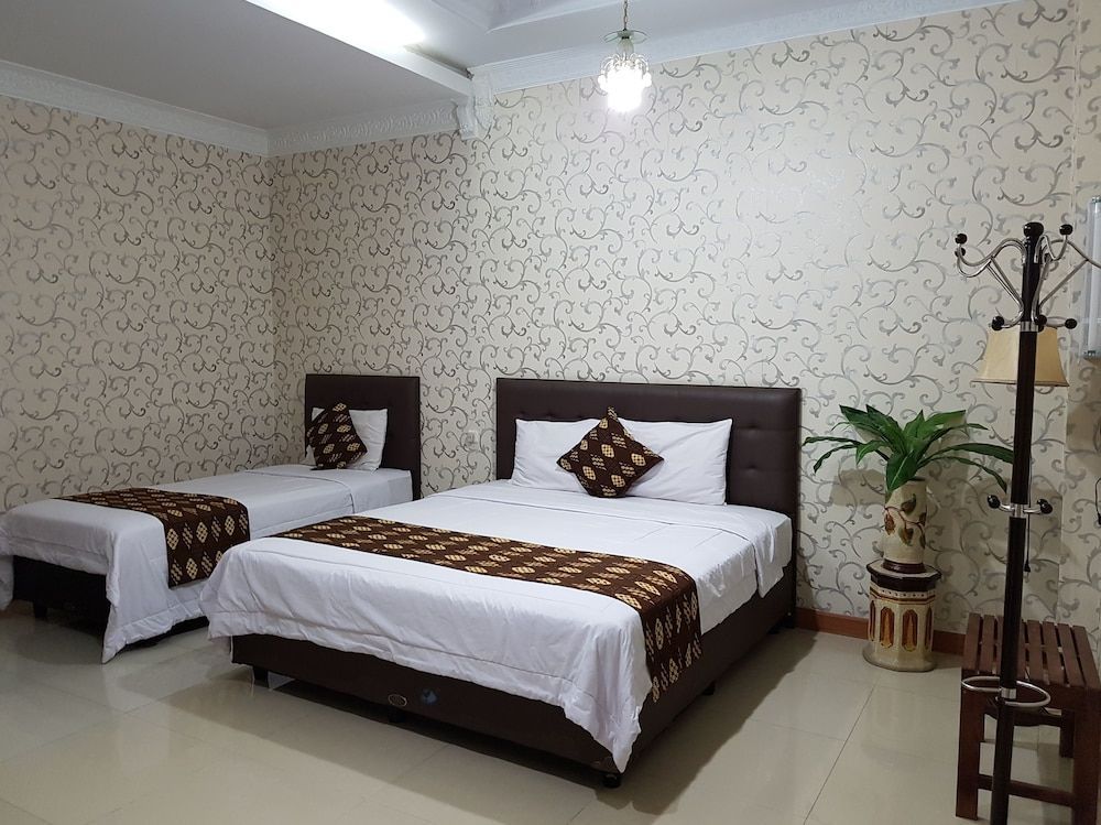 Rene Hotel 1