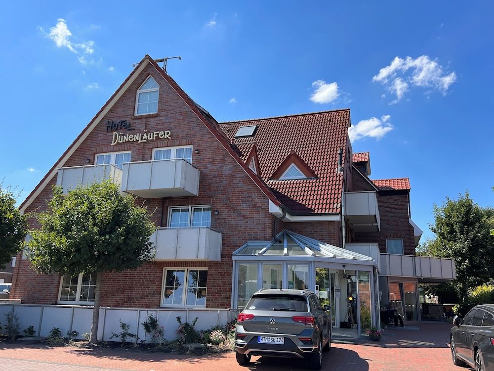 HOTEL DÜNENLÄUFER Carolinensiel 1