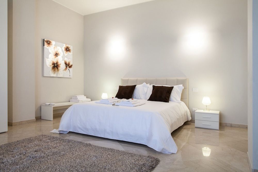 Milan Royal Suites & Luxury Apartments 2