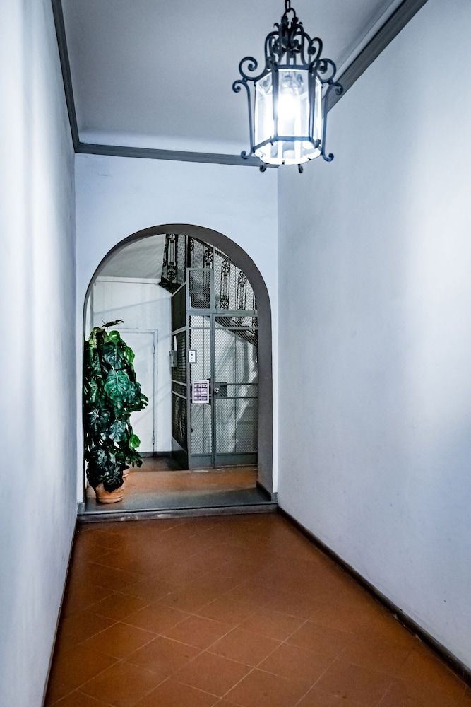 Goldoni Suite Florence 2