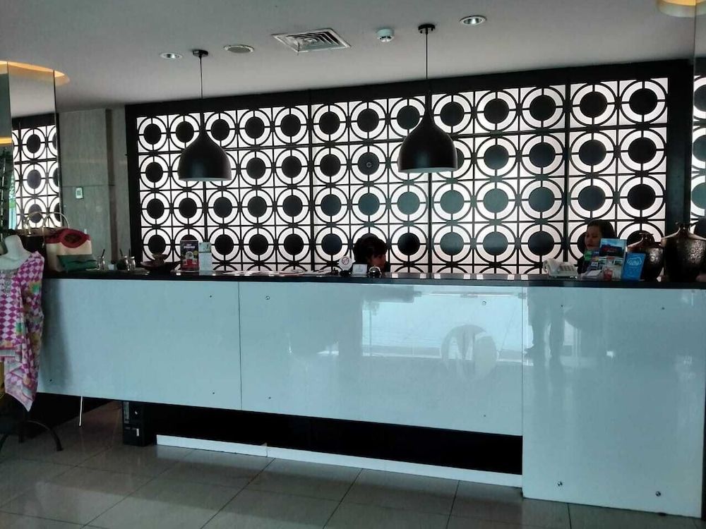 News Hotel Waru Sidoarjo 2