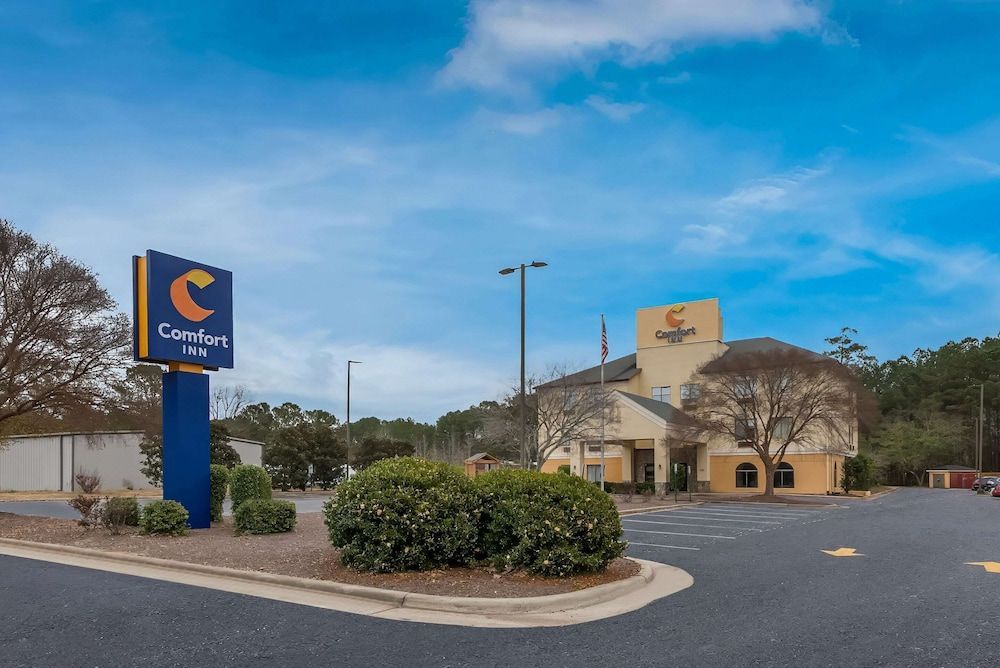 Comfort Inn Fayetteville I-95 1