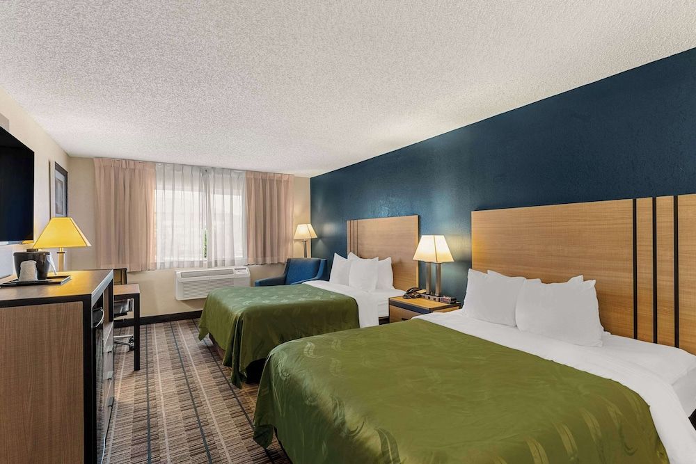 Quality Inn Denver Northeast Brighton 1