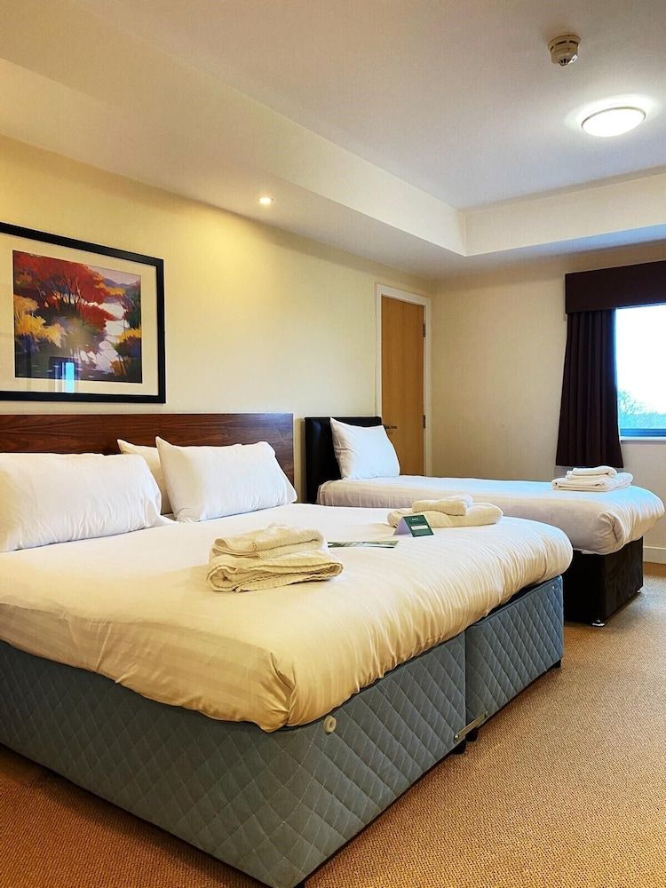 Boston West Hotel 2