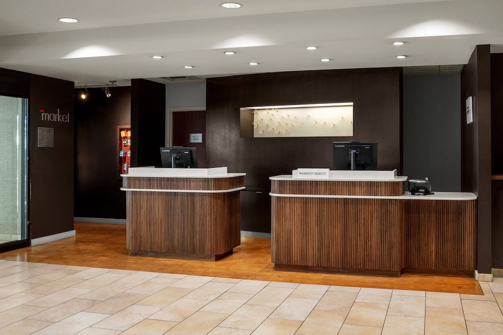Courtyard by Marriott Stockton 2