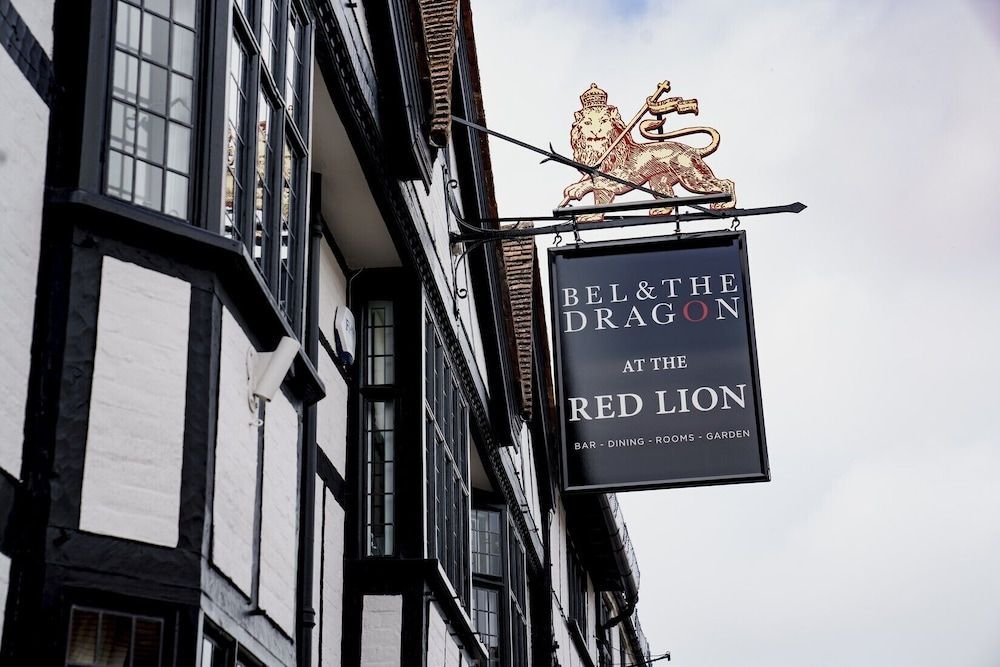 Bel and The Dragon at Red Lion Wendover 1
