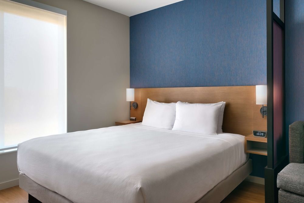 Hyatt Place Fayetteville/Springdale 1