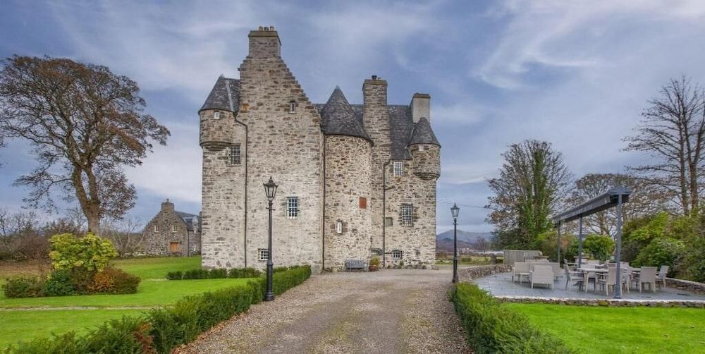 Barcaldine Castle 1