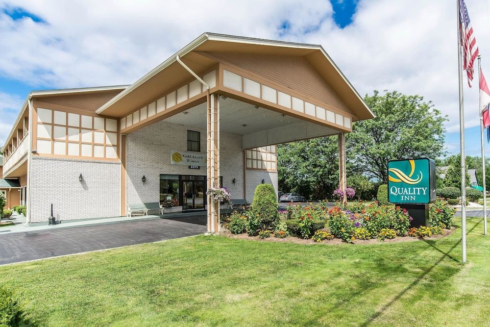 Quality Inn Shelburne - Burlington 1