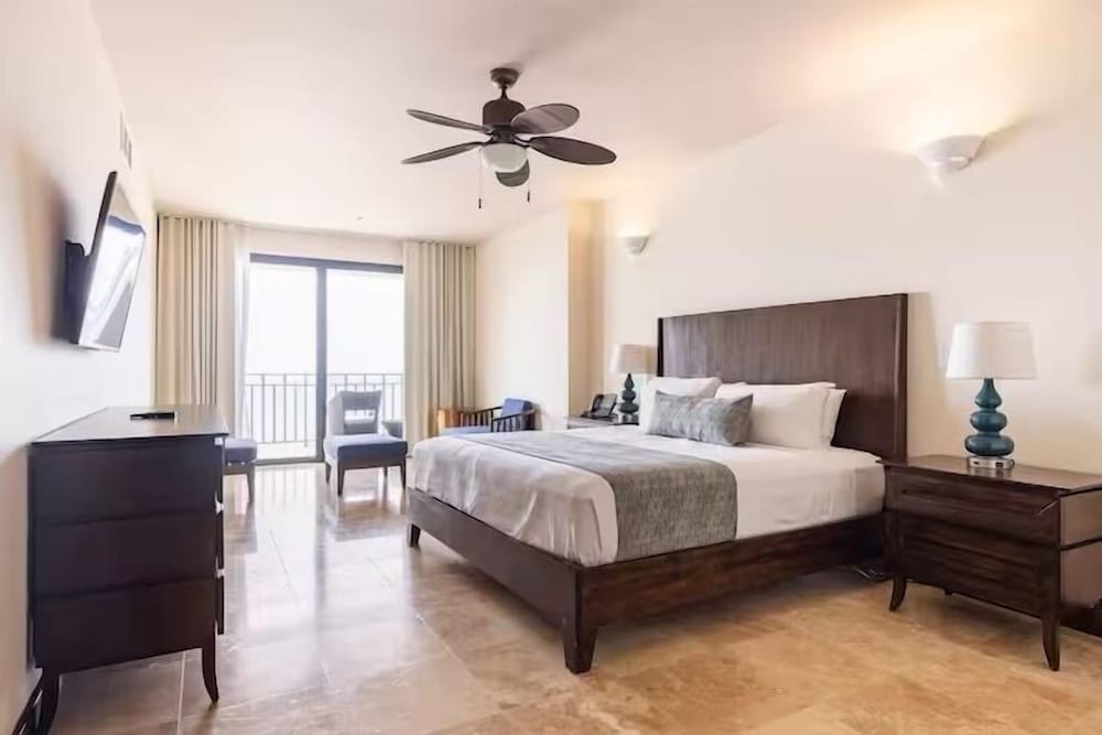 3 Bedroom Condo in Croc's Casino Resort 2